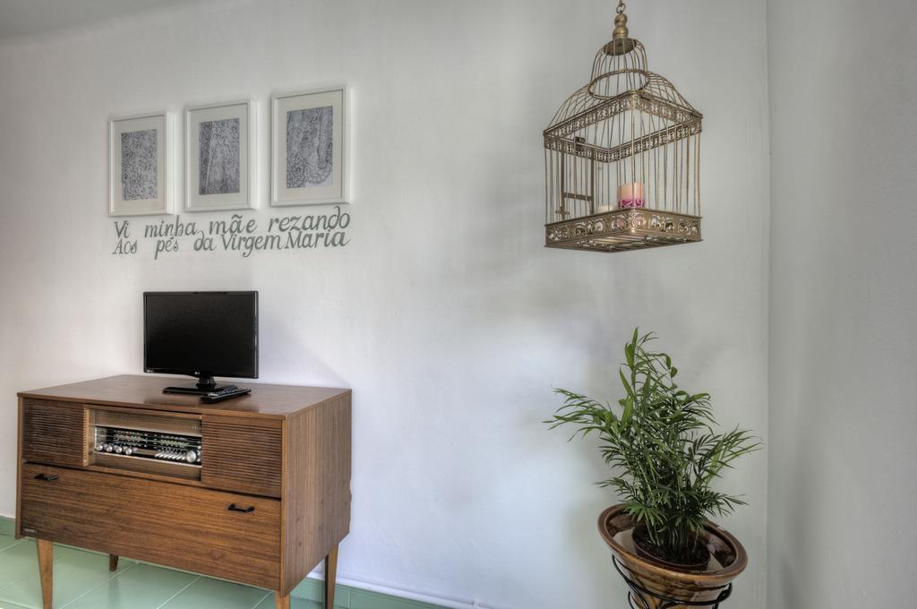 Stay Local In Alfama! Alice Central Home, Near River Lisboa Eksteriør billede