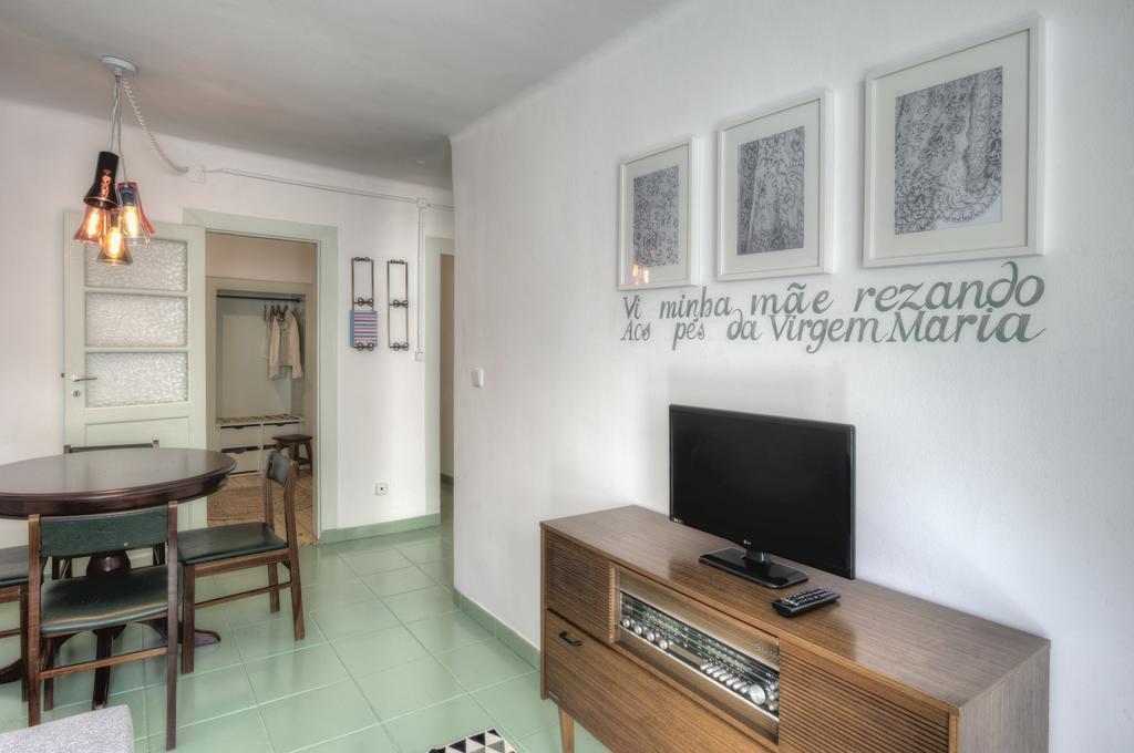 Stay Local In Alfama! Alice Central Home, Near River Lisboa Eksteriør billede